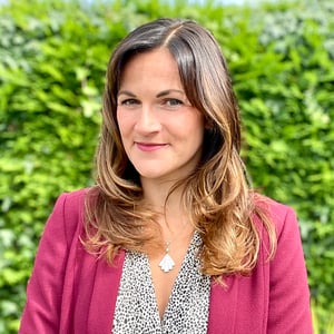 Headshot of Hayley Coates, Walbrook MBA student