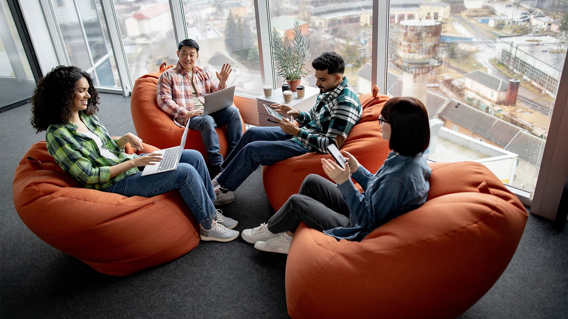 the-top-skills-you-need-to-work-in-financial-services-lower-in-text-image-1489795680