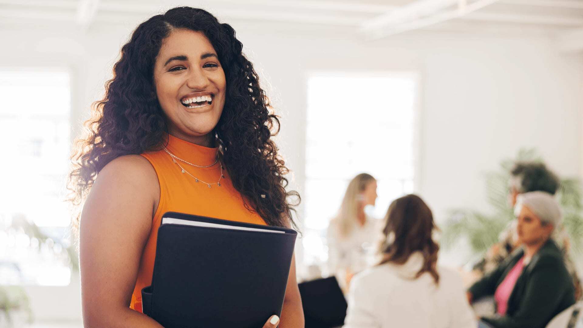 London-based senior analysts focused on identifying trends and using visualisation software and other business intelligence solutions.