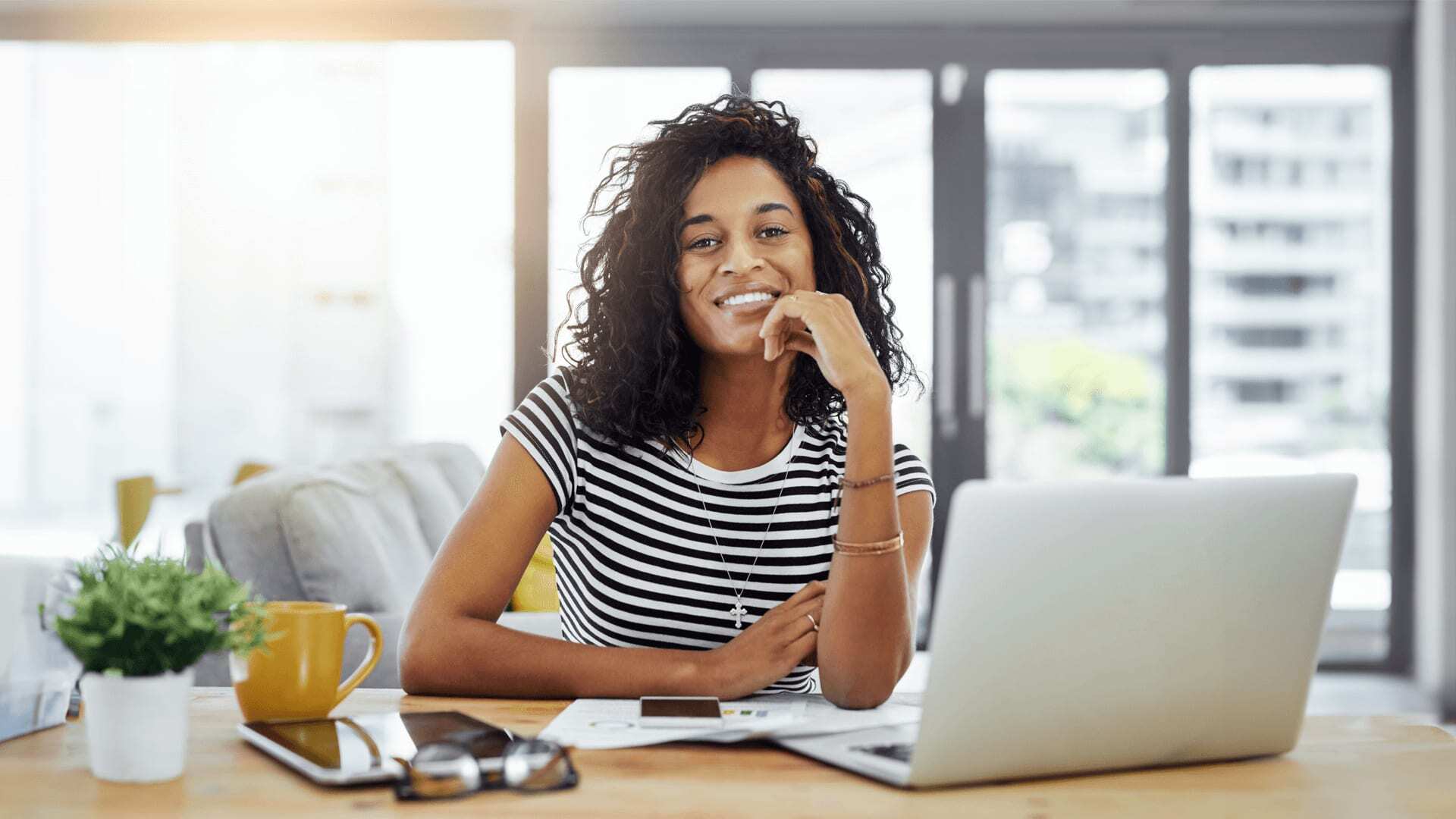 Software developer working with object-oriented language and agile software development methodologies, using modern tools to streamline project workflows.