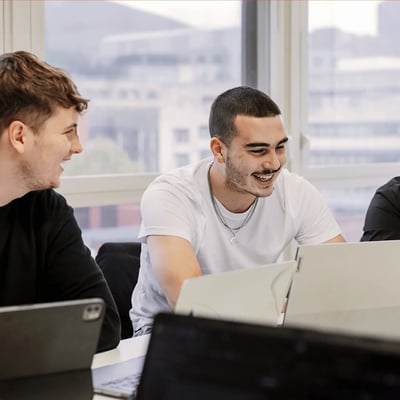 blog-hero_paid_employment_vn6ust