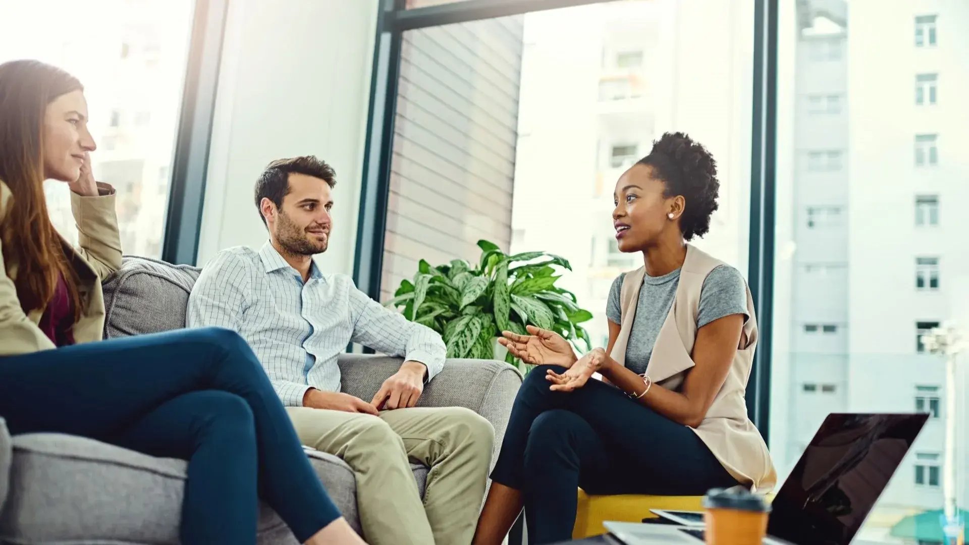customer_experience_strategist-min