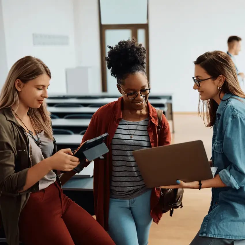 Aspiring data managers looking to join a number of free online courses and qualifications to learn key management techniques that will increase career salary potential.