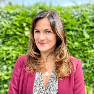 Headshot of Hayley Coates, Walbrook MBA student
