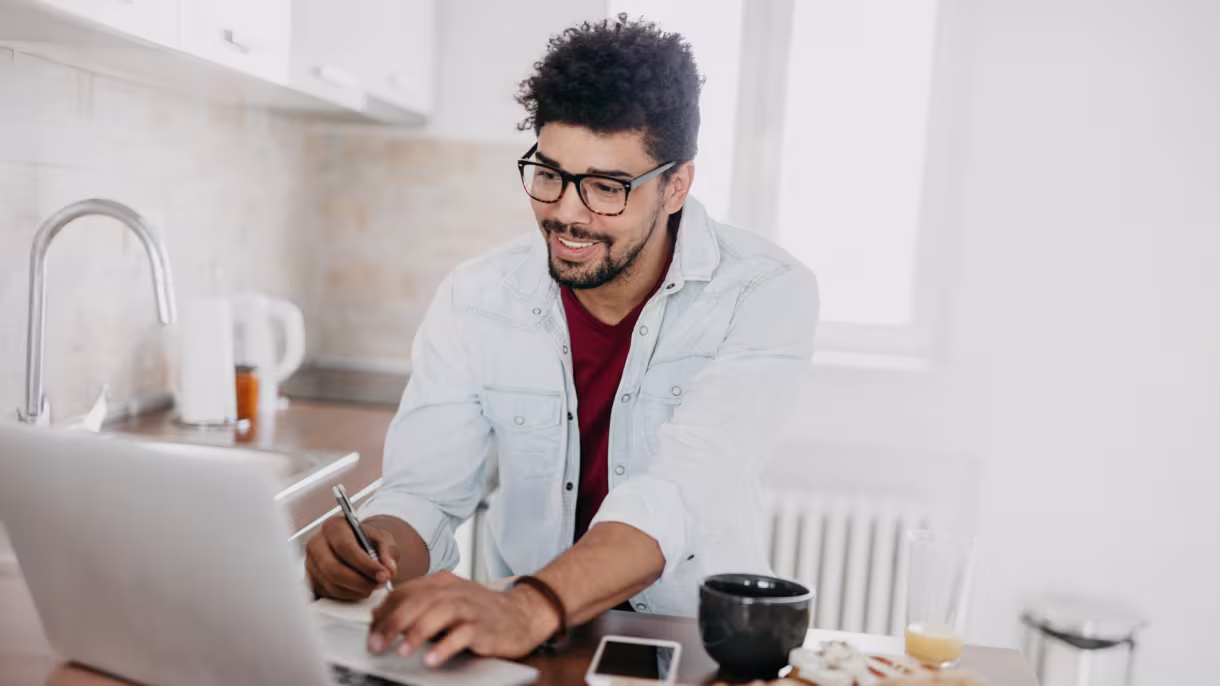 media-image-entrepreneur-mba-application_walbrook_scdyji