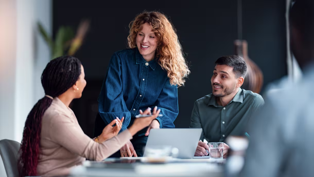 media-image-senior-marketing-director_walbrook_h2yzuz